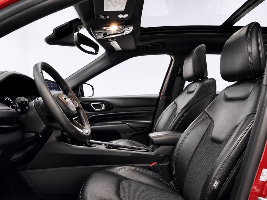 2023 Jeep Compass Altitude