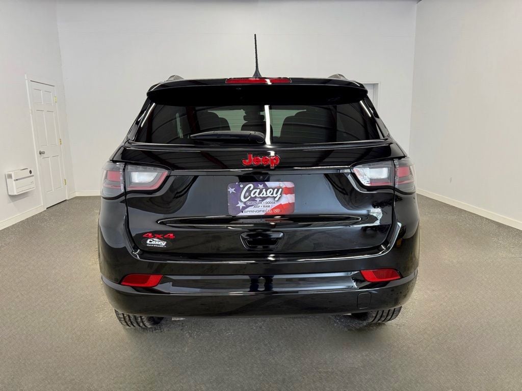 2023 Jeep Compass (Red) Edition