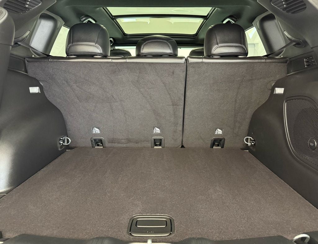 2023 Jeep Compass (Red) Edition