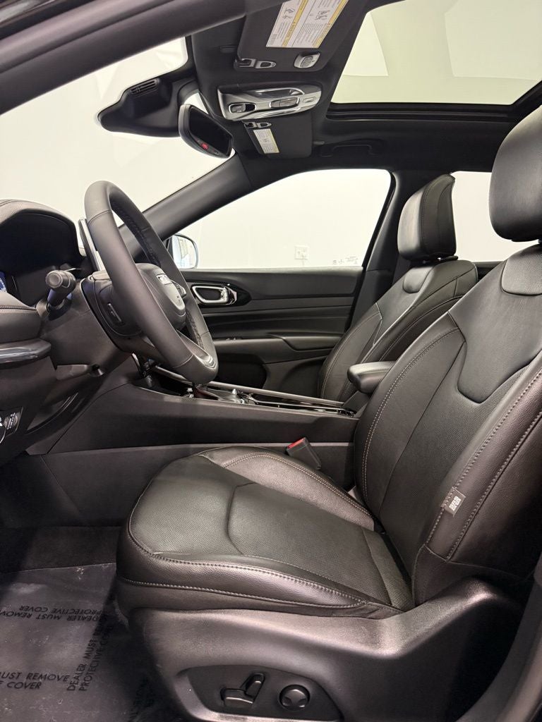 2023 Jeep Compass (Red) Edition