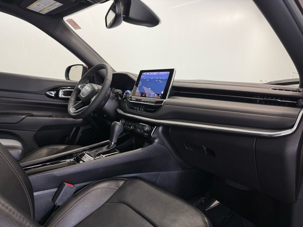 2023 Jeep Compass (Red) Edition