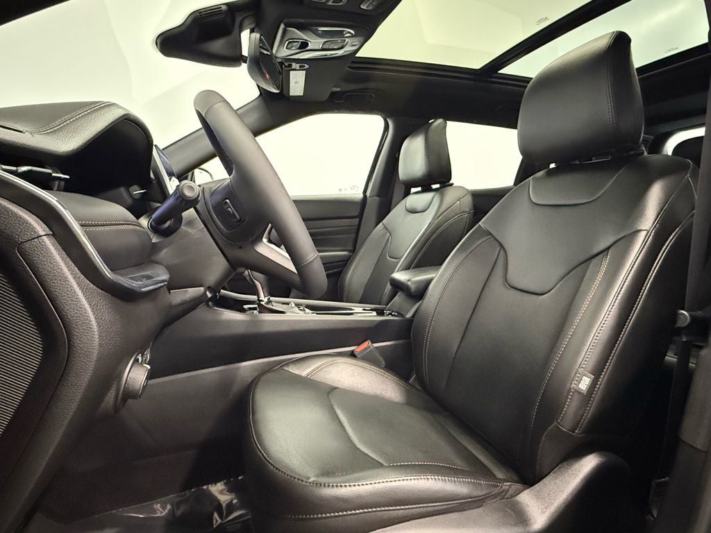 2023 Jeep Compass (Red) Edition