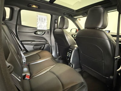 2023 Jeep Compass (Red) Edition