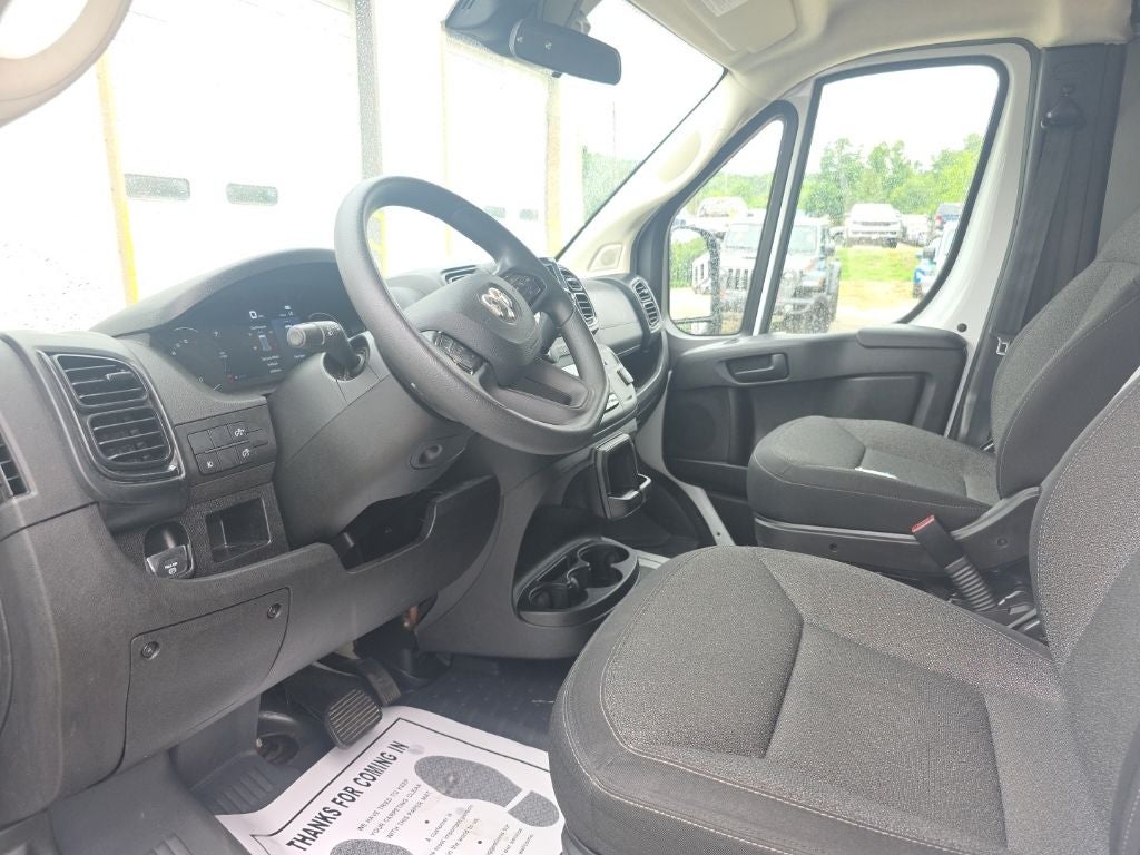 2025 RAM ProMaster 2500 Base