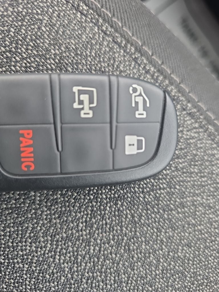 2025 RAM ProMaster 2500 Base