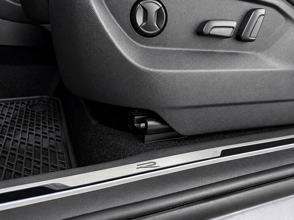 2022 Volkswagen Tiguan 2.0T SEL R-Line