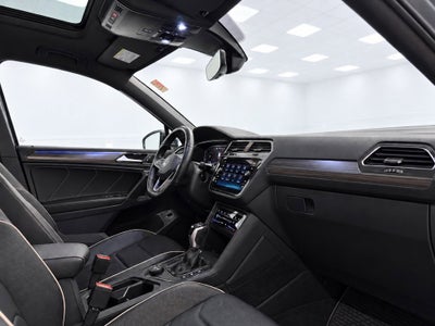 2022 Volkswagen Tiguan 2.0T SEL R-Line