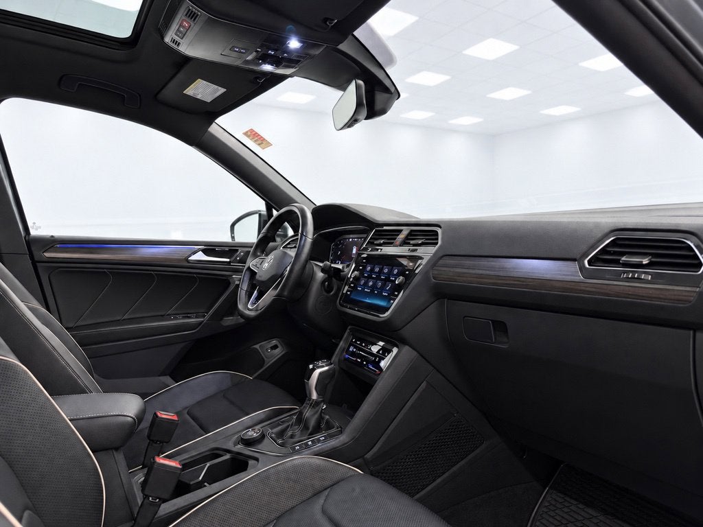 2022 Volkswagen Tiguan 2.0T SEL R-Line