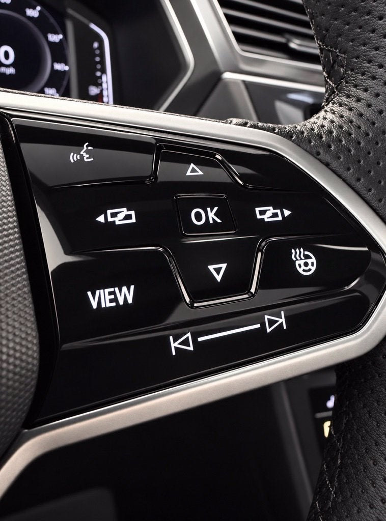 2022 Volkswagen Tiguan 2.0T SEL R-Line