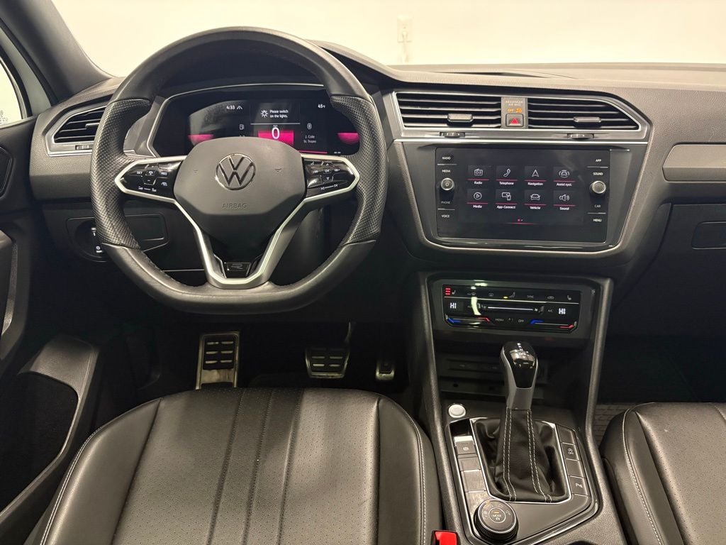 2023 Volkswagen Tiguan 2.0T SE R-Line Black