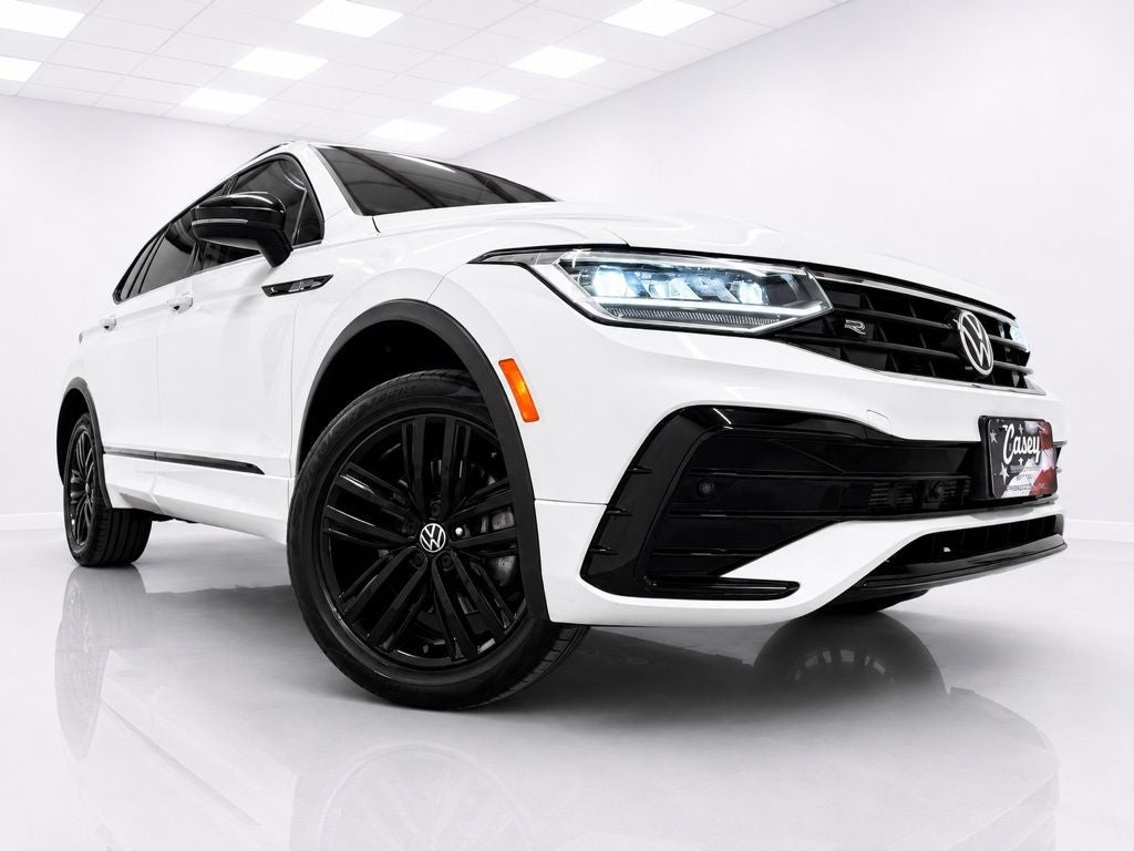 2022 Volkswagen Tiguan 2.0T SE R-Line Black