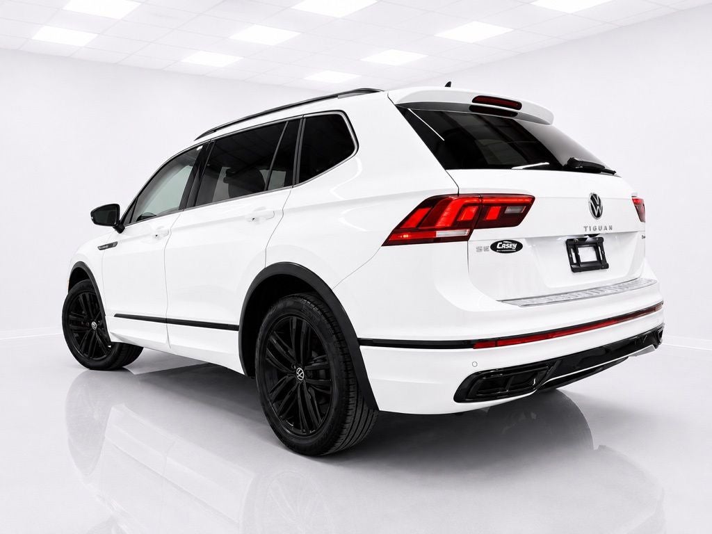 2022 Volkswagen Tiguan 2.0T SE R-Line Black