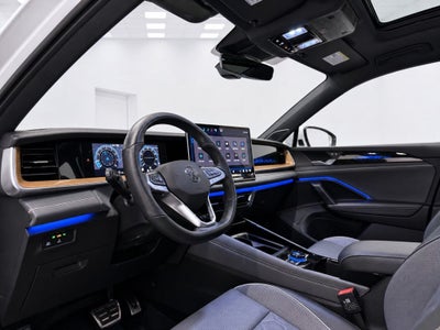 2025 Volkswagen Tiguan 2.0T SEL R-Line