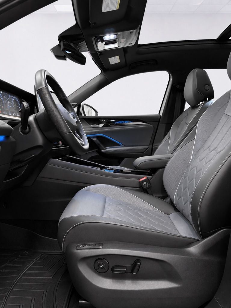 2025 Volkswagen Tiguan 2.0T SEL R-Line