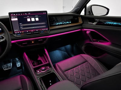 2025 Volkswagen Tiguan 2.0T SEL R-Line