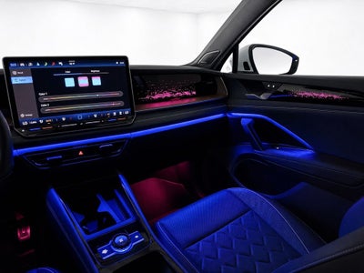 2025 Volkswagen Tiguan 2.0T SEL R-Line