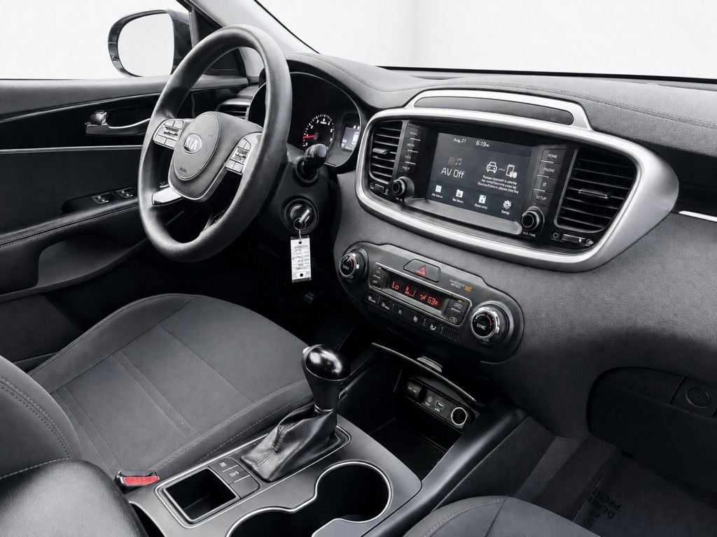 2019 Kia Sorento LX