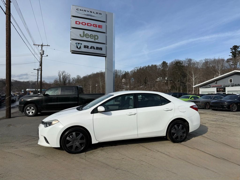 2015 Toyota Corolla LE