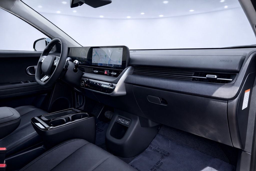 2025 Hyundai IONIQ 5 SEL
