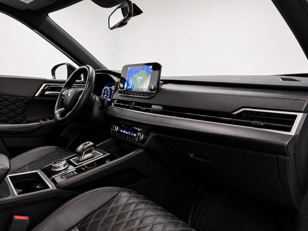 2023 Mitsubishi Outlander SEL Black Edition