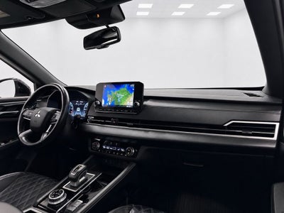 2023 Mitsubishi Outlander SEL Black Edition