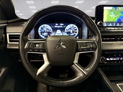 2023 Mitsubishi Outlander SEL Black Edition