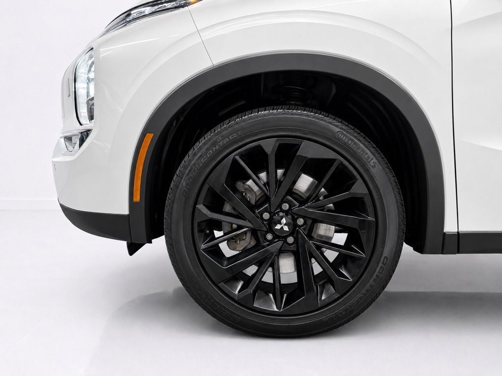 2023 Mitsubishi Outlander SEL Black Edition