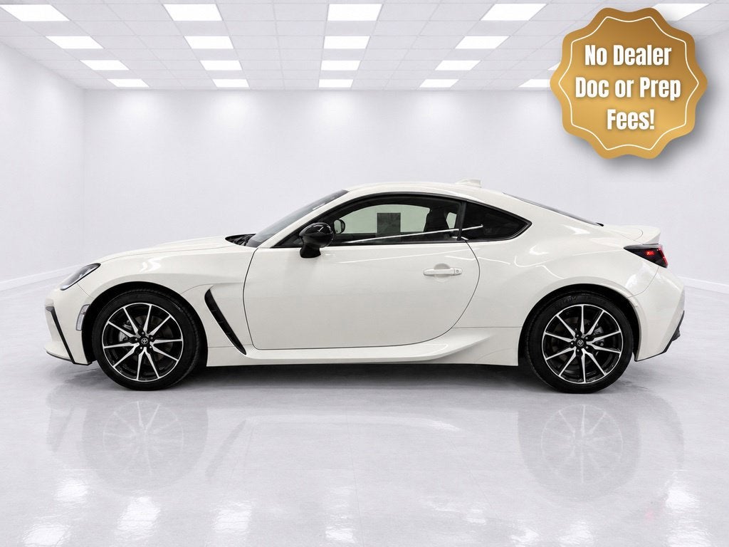 2025 Toyota GR86 Base