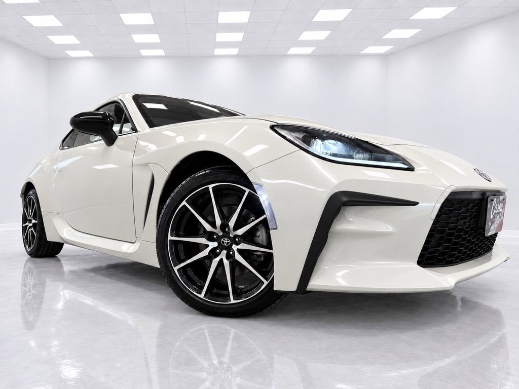 2025 Toyota GR86 Base