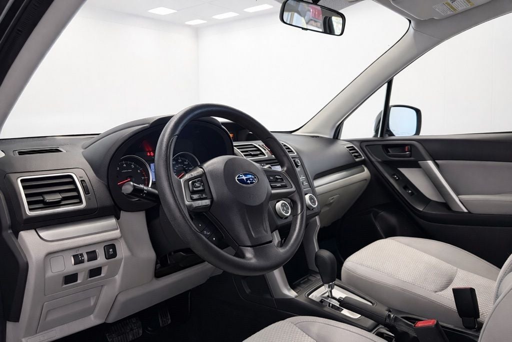 2016 Subaru Forester 2.5i