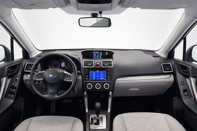 2016 Subaru Forester 2.5i