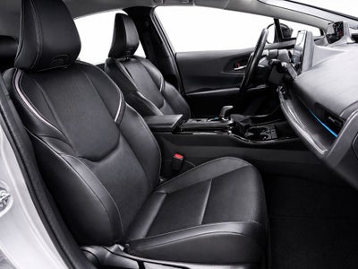 2025 Toyota Prius XLE