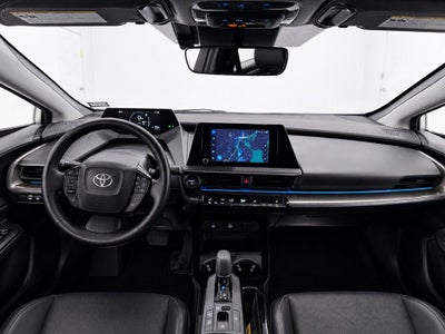 2025 Toyota Prius XLE