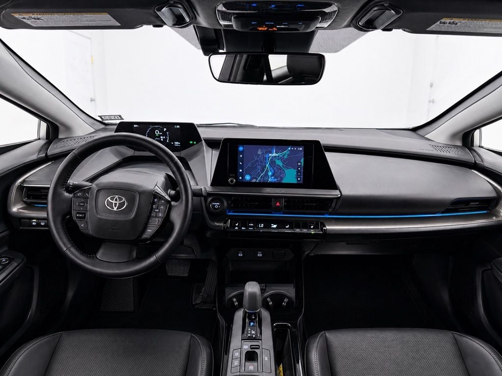 2025 Toyota Prius XLE