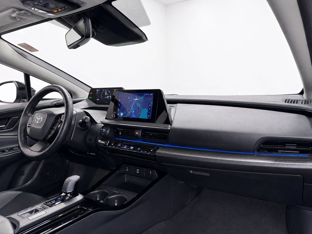 2025 Toyota Prius XLE