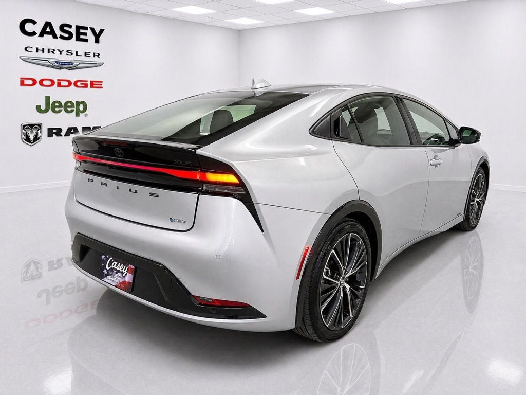 2025 Toyota Prius XLE