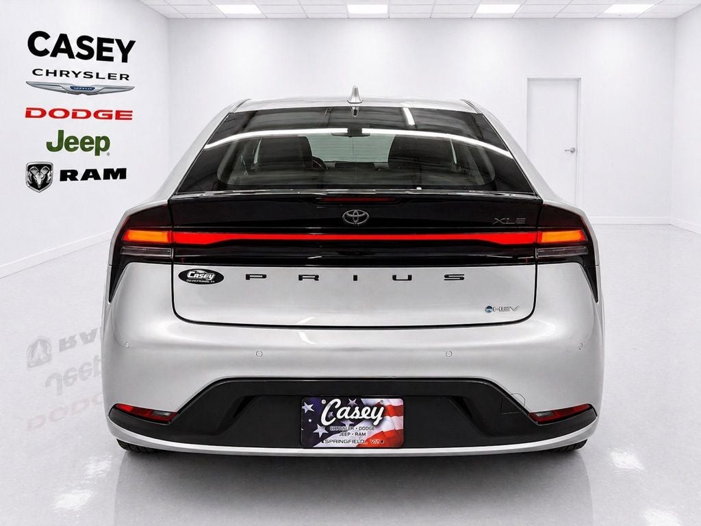 2025 Toyota Prius XLE