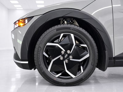 2024 Hyundai IONIQ 5 SE