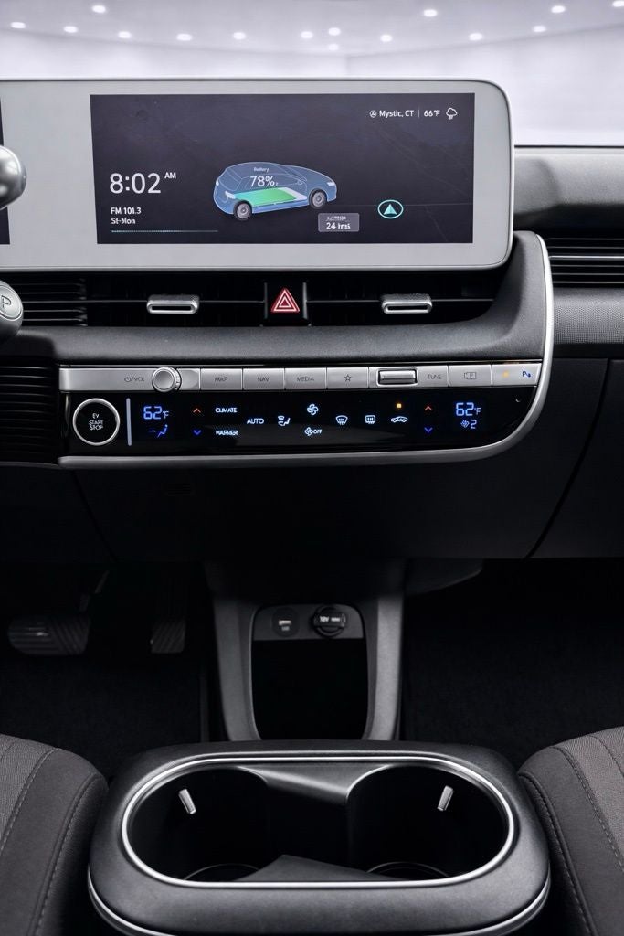 2024 Hyundai IONIQ 5 SEL