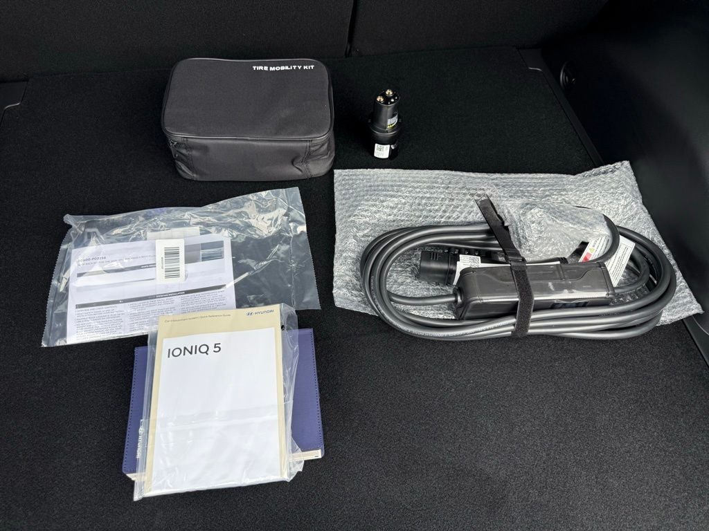 2024 Hyundai IONIQ 5 SEL