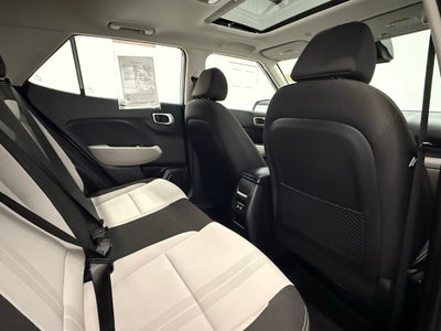 2024 Hyundai Venue SEL