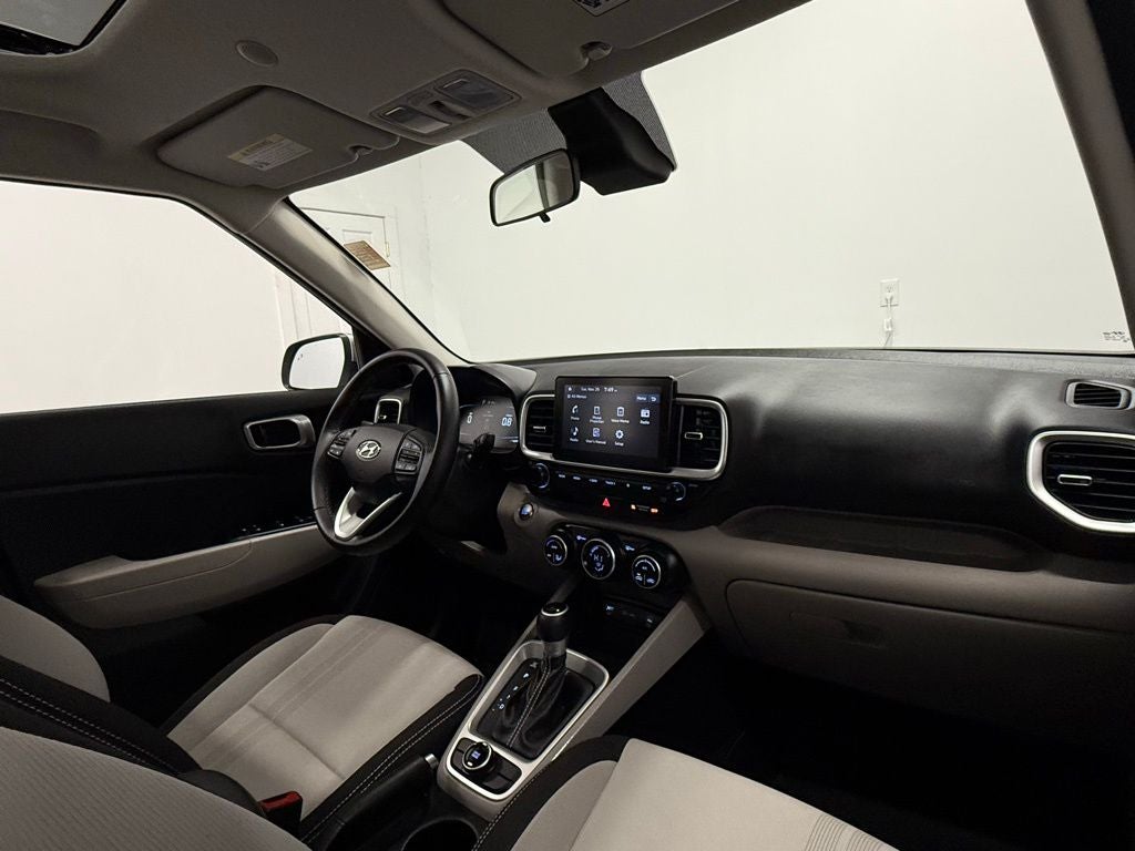 2024 Hyundai Venue SEL