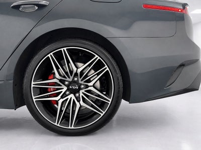 2022 Kia Stinger GT1