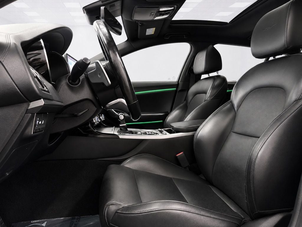 2022 Kia Stinger GT1