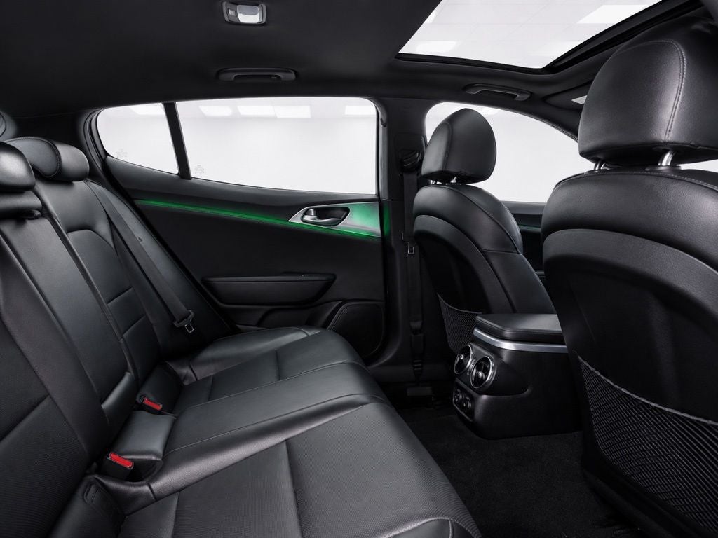2022 Kia Stinger GT1