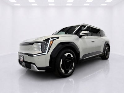 2024 Kia EV9 Land