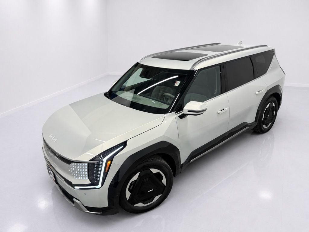 2024 Kia EV9 Land