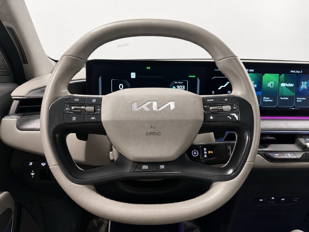 2024 Kia EV9 Land