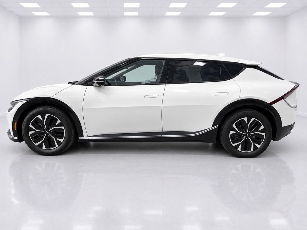 2023 Kia EV6 Wind