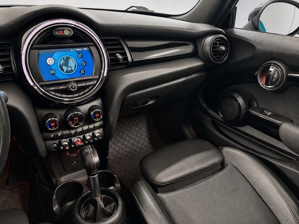 2019 MINI Cooper S Signature